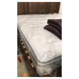 King - Serta Perfect Sleeper Pillow Top Mattress