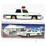 HESS Patrol Car wï¿½ Sirens, Headlights, Head &