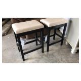 24" Saddle Bar Stools
