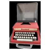 Vintage Tom Thumb President Typewriter