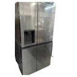 LG 4 Door Stainless Refrigerator wï¿½ Spacesaver