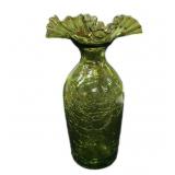 10 ï¿½ Green Crackle Glass Vase