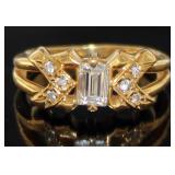 18kt Gold Emerald Cut VS1 Natural Diamond Ring