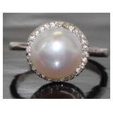 Quality 10 mm White Pearl Halo Ring