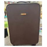 Joy & Nain Carry-On Roll Suitcase
