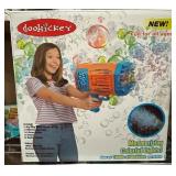 Doohickey Light-Up Bubble Gun