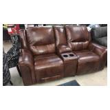 Ashley u766 Jayron Leather DBL REC w/Console