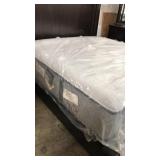 King - Serta Perfect Sleeper Hybrid Mattress