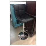 Ashley Gas Lift ADJ Height Bar Stool