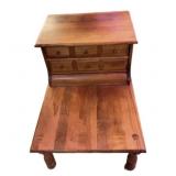 Pair Vintage End Tables wï¿½ Drawers