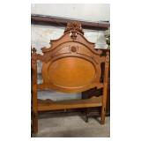 Beautiful Victorian Headboard wï¿½ Frame