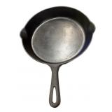 GRISWOLD  #9 Cast Iron Skillet