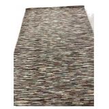 63 ï¿½ x 93 ï¿½ Estate Rug