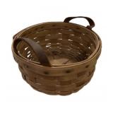 3.5 ï¿½ x 7 ï¿½ Round Longaberger Basket