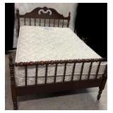 Vintage Full Bed & Rails