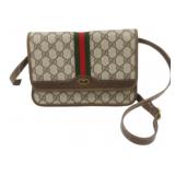 Gucci GG Supreme Sherry Line Shoulder Bag