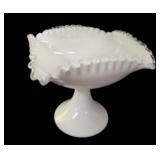 8 x 9 ï¿½ Silver Crest Fenton Pedestal  Bowl