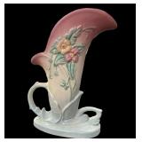 Vintage 9 ï¿½ USA HULL Vase