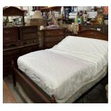 Queen Carolina :Bed, Dresser, Mirror, Chest & 2