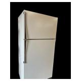 Estate 19 Cu Ft Kenmore Refrigerator Working Now