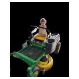Estate John Deere Mower The Edge. Z225  18.5