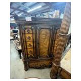 Estate Pulaski Salerno XL 48-in  Masters Chest