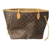 Louis Vuitton Monogram Neverfull GM Tote Bag