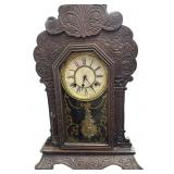 Antique Kitchen Clock wï¿½ Key & Pendulum