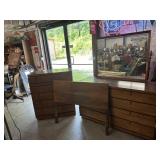 Mid Century Modern Twin Bedroom Suit