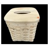 6.5 ï¿½ x 6.5 ï¿½ Handwoven Longaberger Kleenex