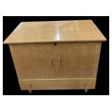 Vintage Lane Cedar Lined Chest