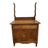 Antique Washstand wï¿½ Towel Bar