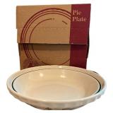 Longaberger Green Pie Plate w/ Box