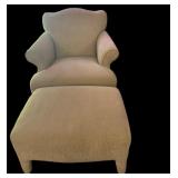 Estate Comfy Chair wï¿½ Ottoman & End Table
