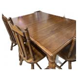 Estate Broyhill Table & 6 Dining Chairs