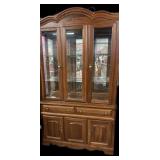 Broyhill Lighted China Cabinet (Matches Lot 225)