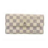 Louis Vuitton Damier Azul International Wallet