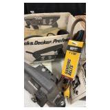 3 1/4 ï¿½ Black & Decker Planer wï¿½ Sanding Belts