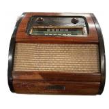Philco Tabletop Antique Radio (As-Is)