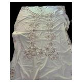 66 x 100 ï¿½ Tablecloth wï¿½ 8 Napkins