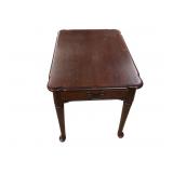 End Table wï¿½ Drawer