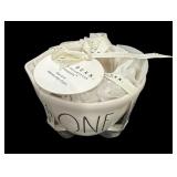 RAE DUNN Measuring Cup Set