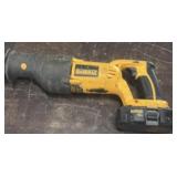 Estate Dewalt 18v Sawzall ( Needs Charger)
