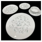 55 Pc Noritake China Dish Set Service for 10