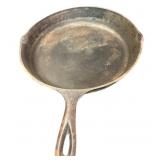 #10 USA Iron Skillet