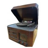 1941 Crosley Radio Record Player
