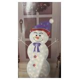 35 ï¿½ Glittering Snowman wï¿½ 70 miniature Lights