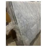 Queen Sealy Pillowtop Mattress ( Note Does Have