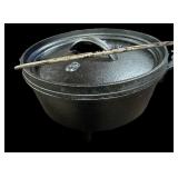 Lodge #8 Footed Cast Iron Camp Fire Dutch Oven