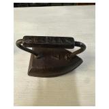 WAPAK Cast Iron Flat Iron